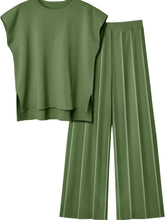 Load image into Gallery viewer, Masterpiece Top and Pants Knit Set