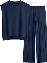 Load image into Gallery viewer, Masterpiece Top and Pants Knit Set