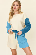 Load image into Gallery viewer, Jet Setter Top and Shorts Set