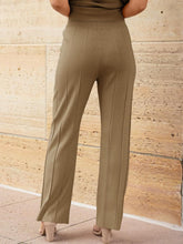 Load image into Gallery viewer, Masterpiece Top and Pants Knit Set