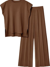 Load image into Gallery viewer, Masterpiece Top and Pants Knit Set