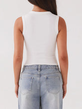Load image into Gallery viewer, Lovelet Button Up Tank