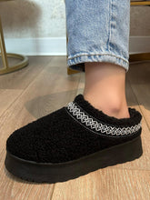 Load image into Gallery viewer, Winter Wonderland Embroidered Trim Platform Sherpa Boots
