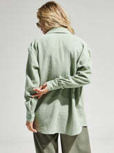 Load image into Gallery viewer, Effortless Button Down
