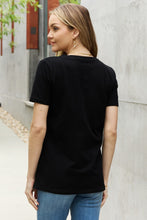Load image into Gallery viewer, MAMA Butterfly Graphic Cotton T-Shirt