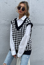 Load image into Gallery viewer, All About Prep Sweater Vest