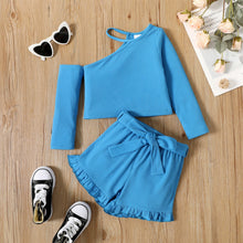 Load image into Gallery viewer, Breezy Days Top and Short Set
