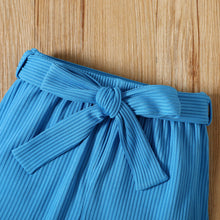 Load image into Gallery viewer, Breezy Days Top and Short Set