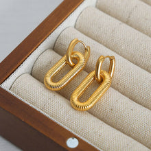 Load image into Gallery viewer, Chained Earrings