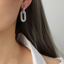Load image into Gallery viewer, Chained Earrings