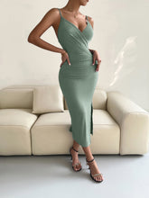 Load image into Gallery viewer, Melly Slit Dress