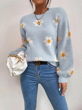 Load image into Gallery viewer, Dainty Daises Sweater