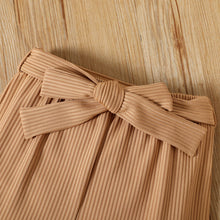 Load image into Gallery viewer, Breezy Days Top and Short Set