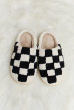 Load image into Gallery viewer, Checkered Plush Slippers
