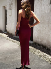 Load image into Gallery viewer, Bodyline Maxi Dress
