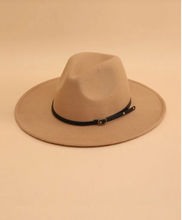Load image into Gallery viewer, Savannah Hat - Every Stitch Boutique
